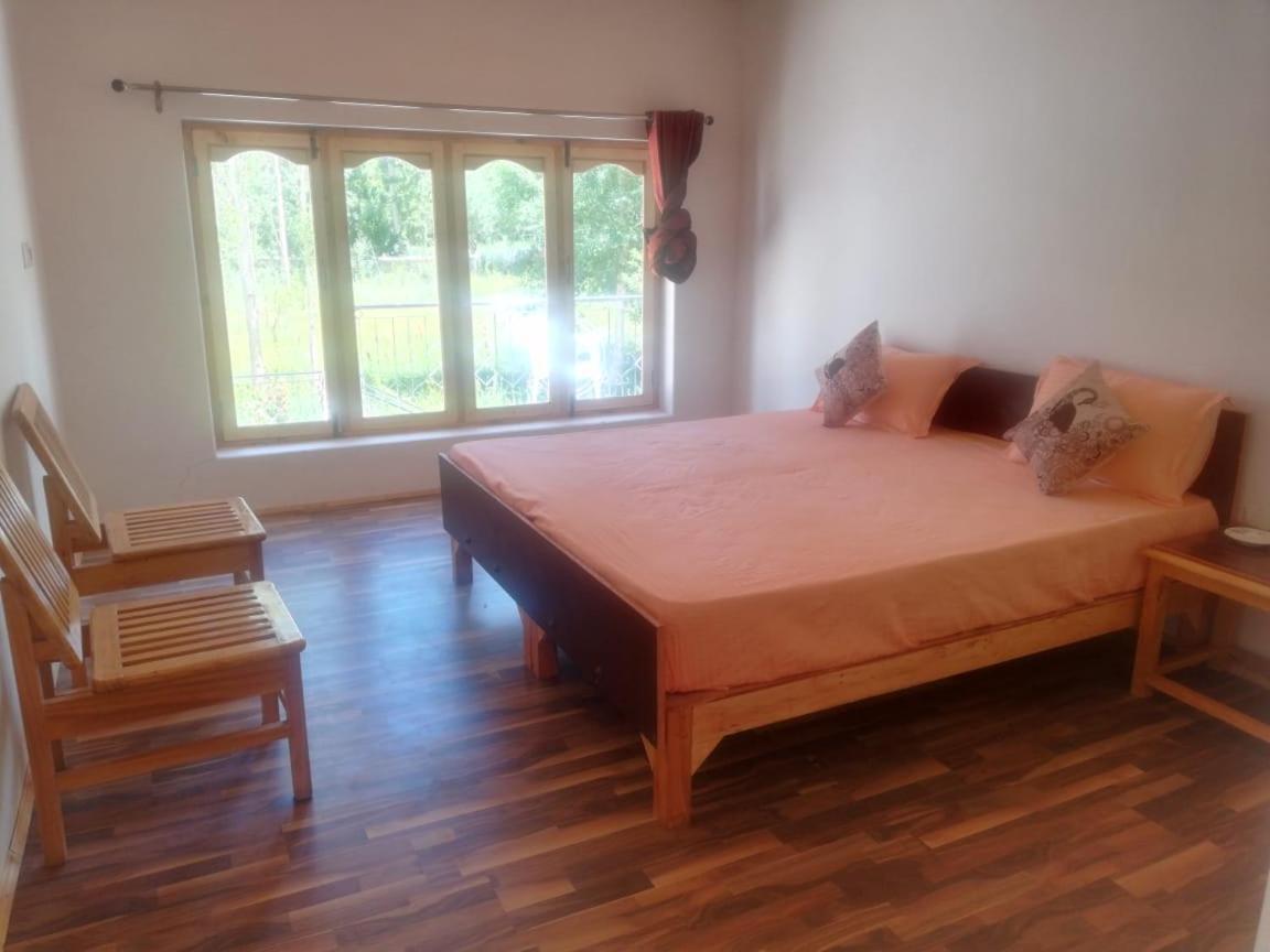 Sernang Homestay Hundar Екстер'єр фото