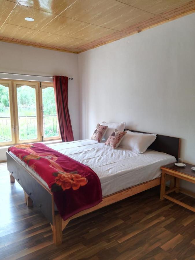 Sernang Homestay Hundar Екстер'єр фото