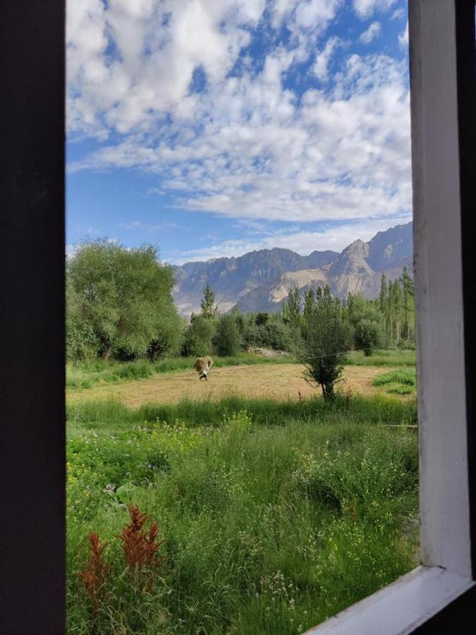 Sernang Homestay Hundar Екстер'єр фото